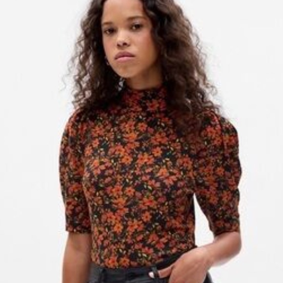 GAP Featherweight Puff Sleeve T-Shirt - Size L. - Picture 2 of 11